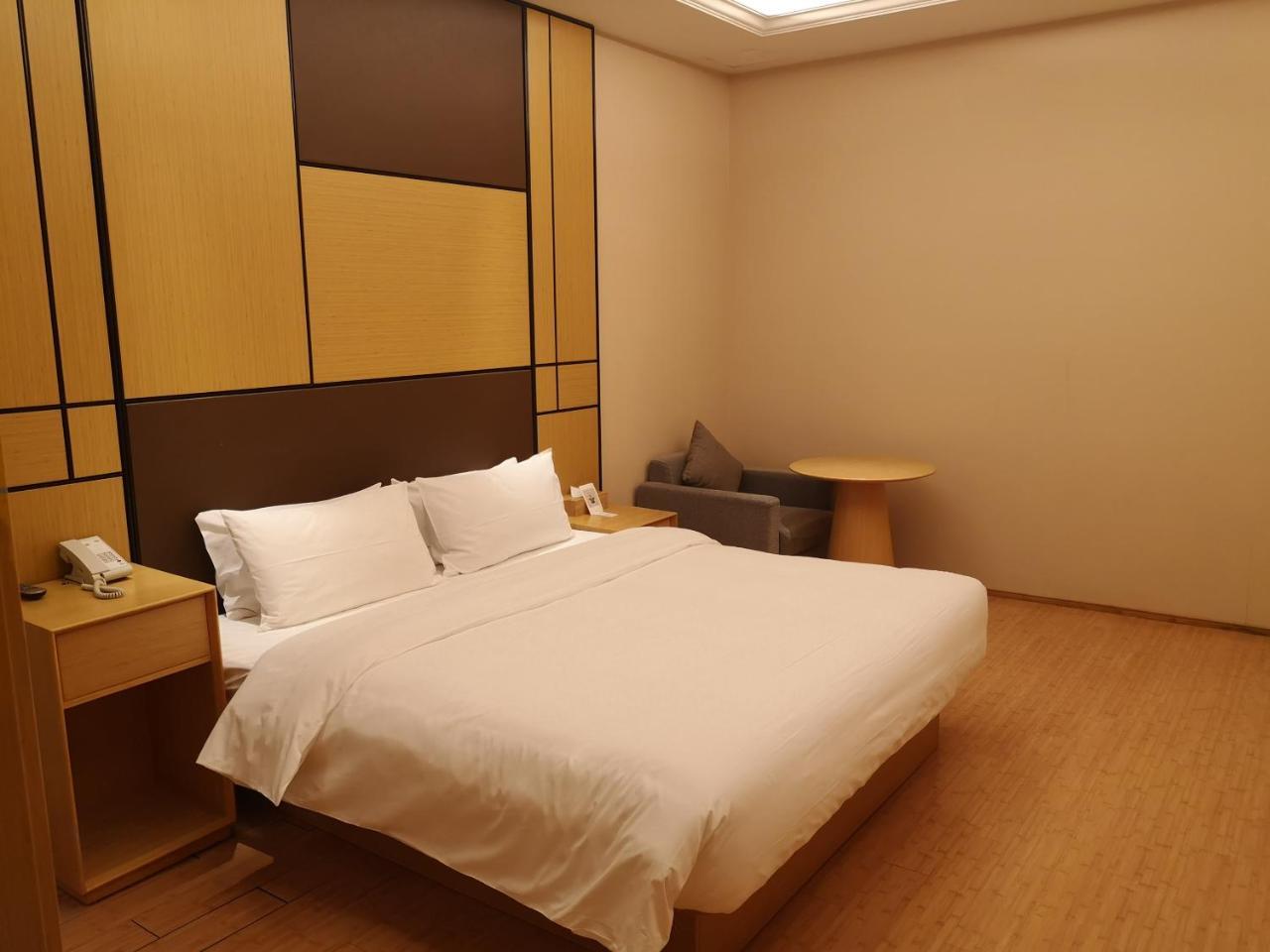 Ji Hotel Shanghai Chuansha Chengnan Road Exterior photo
